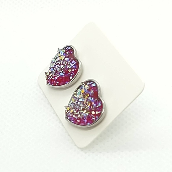 5/$25 Heart Shaped Druzy Earrings Iridescent Studs Heart Shaped Earrings $6 SHIP - Picture 4 of 4